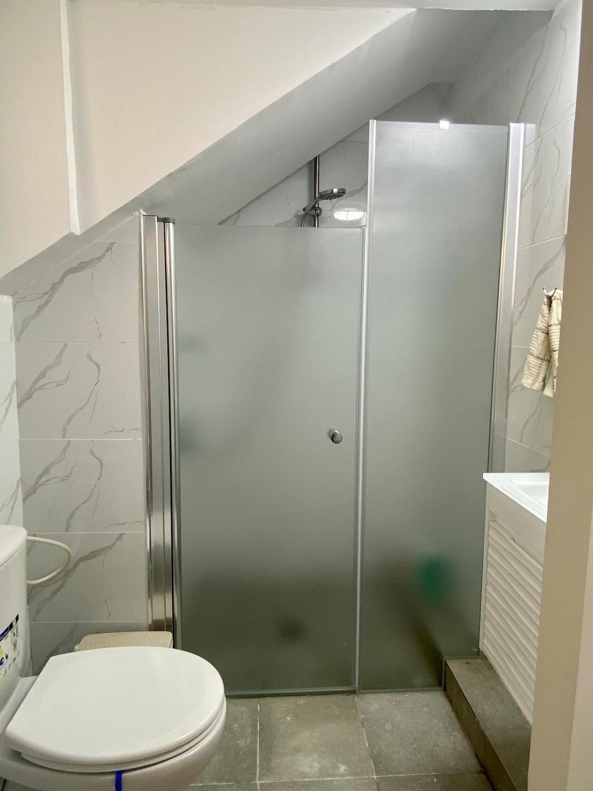 Apartamento דירת גן מרווחת במיקום מעולה עם נטפליקס חינמי Ma'ale Adumim Exterior foto