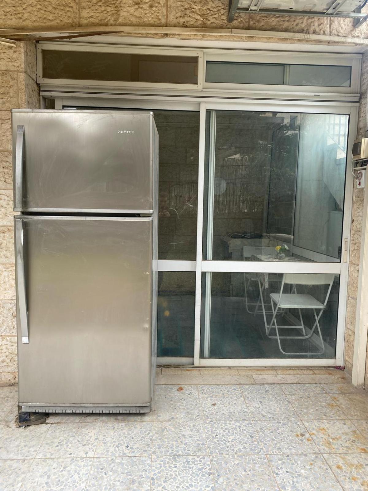 Apartamento דירת גן מרווחת במיקום מעולה עם נטפליקס חינמי Ma'ale Adumim Exterior foto